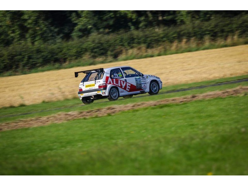 Citroen Saxo wing mount system Citroen Saxo wing mount system